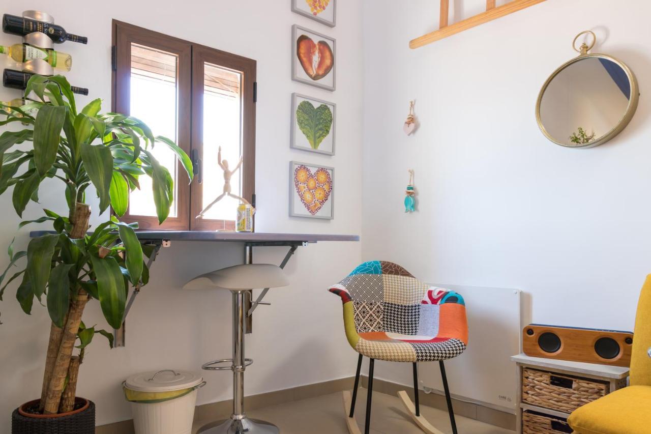 La Vila Feliz, Gemuetliche Private Duplex-Ferienwohnung Im Typischen Fischerhaus Mit Fantastischem Meerblick Вильяхойоса Экстерьер фото