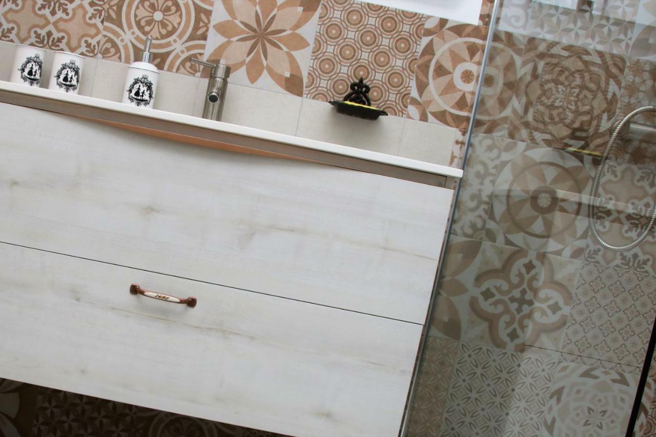 La Vila Feliz, Gemuetliche Private Duplex-Ferienwohnung Im Typischen Fischerhaus Mit Fantastischem Meerblick Вильяхойоса Экстерьер фото